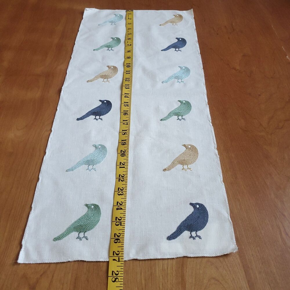 Regal Fabrics Sample 27 x 11.5 Table Runner Cream Embroidered Birds Beachy - Picture 5 of 6